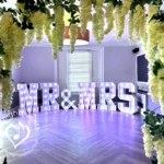 mynight-event-mr-and-mrs-light-up-letters